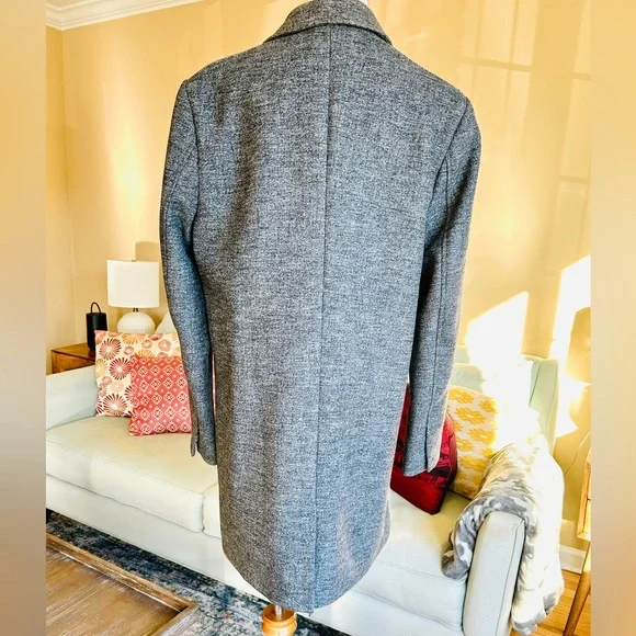 Topman Gray Wool-Blend Overcoat with Black Buttons Men’s Size Medium